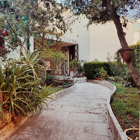 Sari Evi Gasthuis 4*