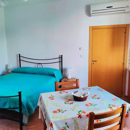 Gasthuis Sari Evi Otranto